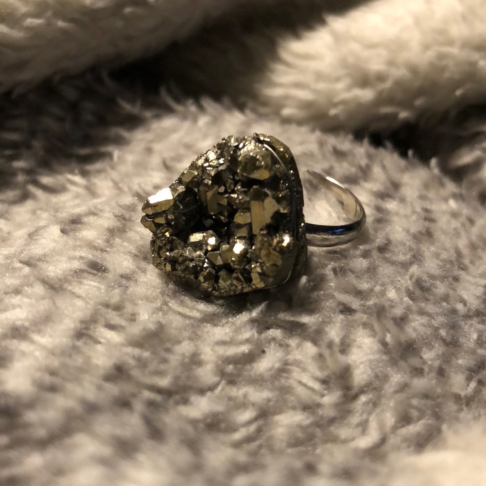 Pewter colour druzy stone adjustable ring